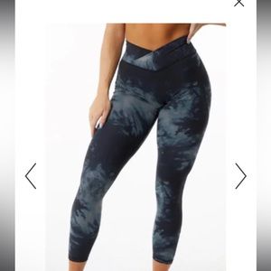 Alphalete acid wash leggings